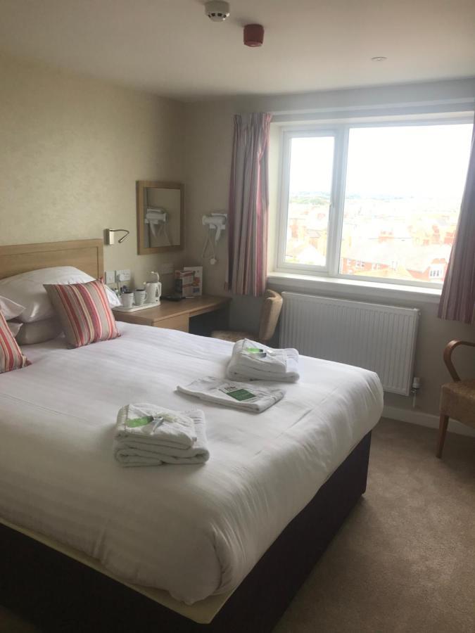 Monarch Hotel Bridlington Exterior foto